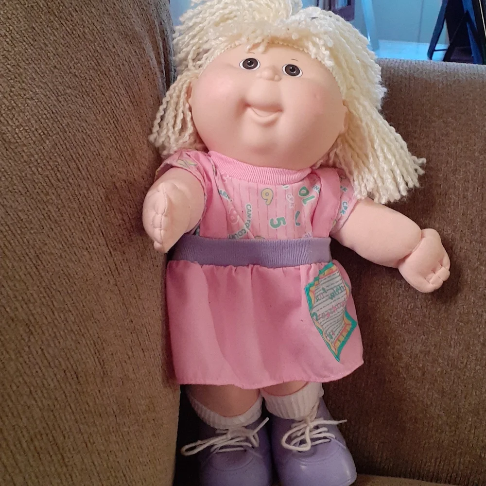Cabbage Patch preschool doll - Picture 4 of 4